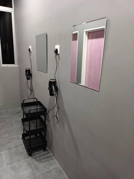 Impian Stay 0.1 Townhouse With 3 Bedrooms. 쿠아 외부 사진